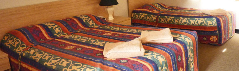 קונאבאראבן Country Gardens Motel מראה חיצוני תמונה